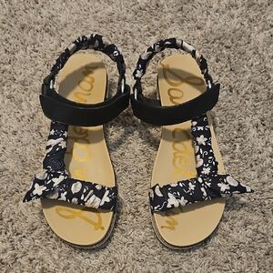 Sam Edelman Black and White Sandals with Secure Straps